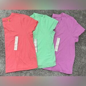 Universal Thread T-Shirt Set 100% cotton V-neck Size XL pack of 3